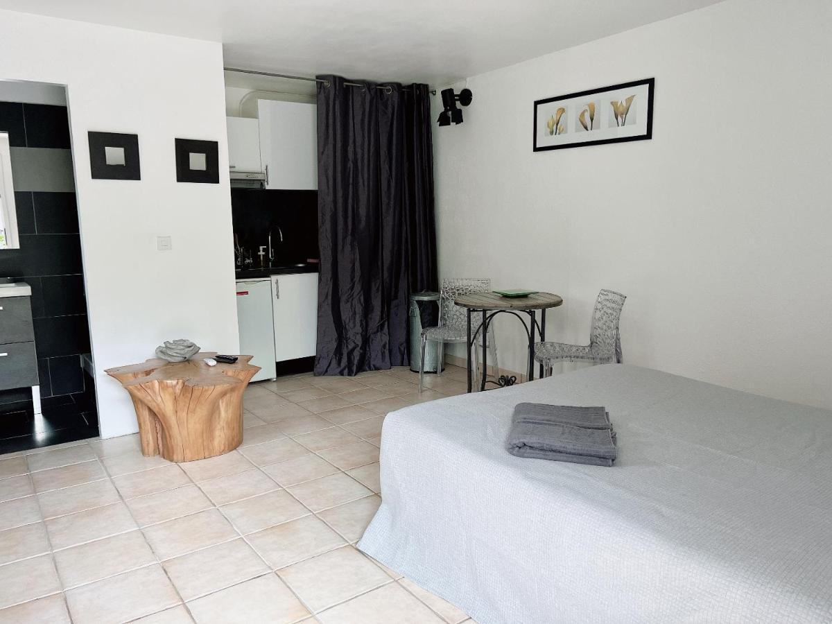 Appartement Climatise Parking Cite Paoline Corte  Bagian luar foto