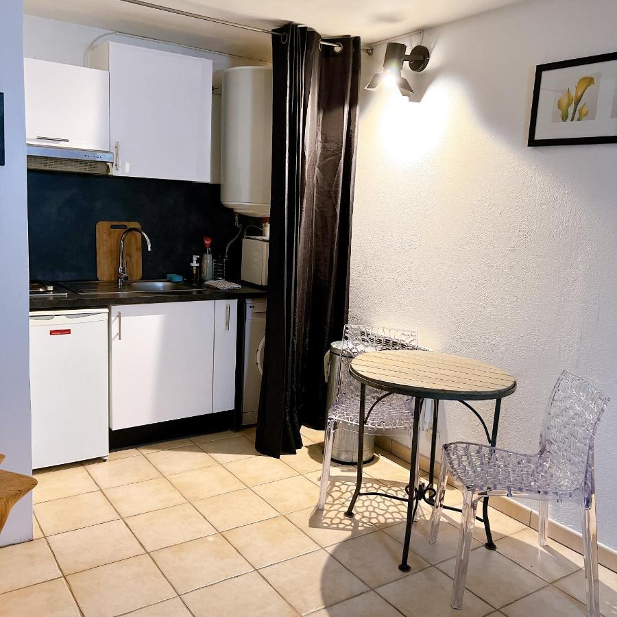 Appartement Climatise Parking Cite Paoline Corte  Bagian luar foto